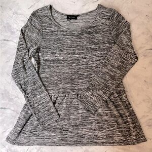 Marled Black and White Peplum Top M